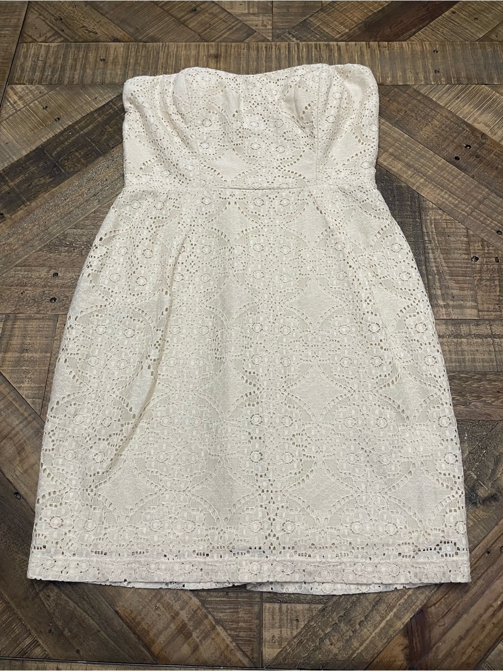 NWT fab’rik Strapless Cream Floral Eyelet Mini Dress